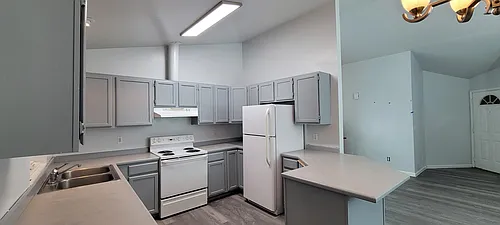 1208 Westbrook Loop #B Photo 1