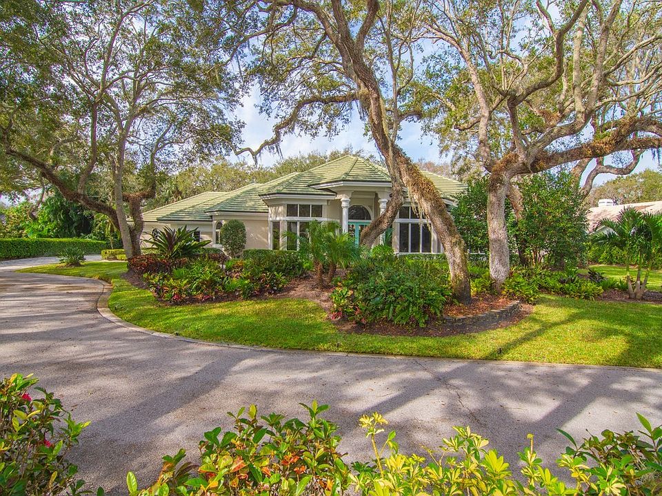 1st image of 30 Laguna Ct