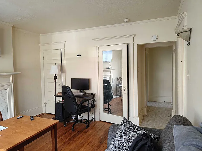 538 Myrtle Ave — Photo 3