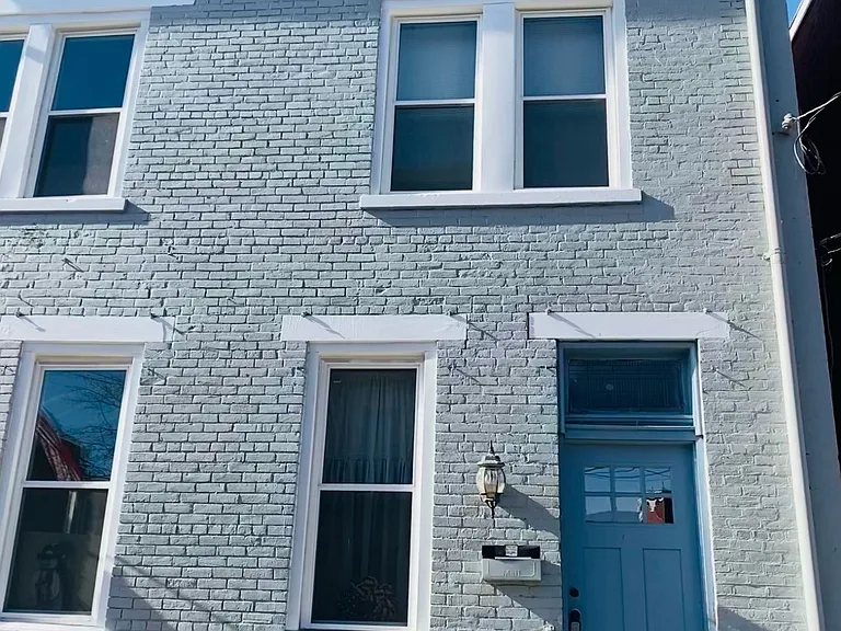 1917 Colerain Ave #1 — Photo 1