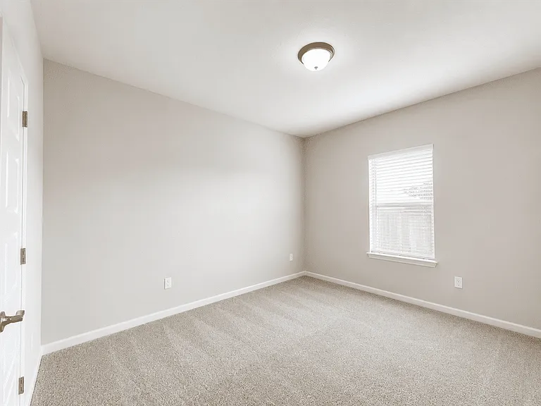 7220 Magnolia Vlg #101 — Photo 19