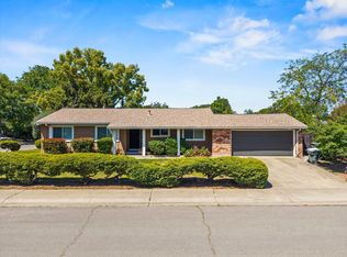 8511 Erinbrook Way, Sacramento, CA 95826