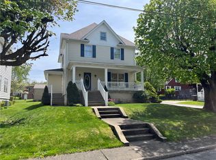 63 Highland Ave, Burgettstown, PA 15021