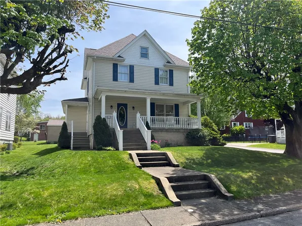 63 Highland Ave, Burgettstown, PA 15021