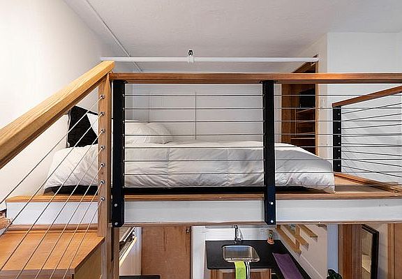 5th image of 9 Murray St APT 10NW2