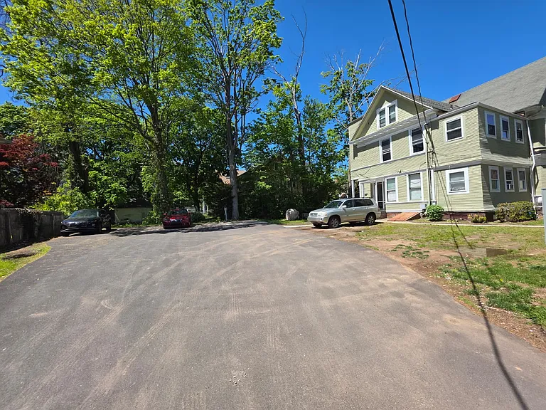 172 Fountain St #R01 — Photo 12
