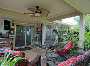 2723 S Belgravia Dr, Pearland, TX 77584