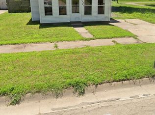 126 W 3rd St, Fairbury, NE 68352