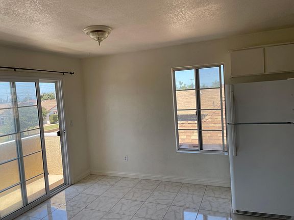 2nd image of 2812 Elrose Dr #2