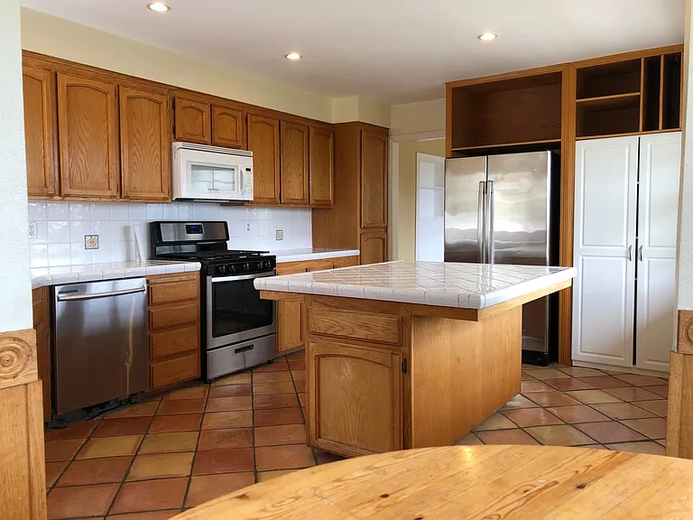 102 Santa Cruz Way — Photo 11