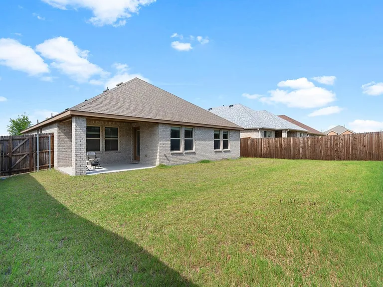 917 Dewy Glen Ln — Photo 30