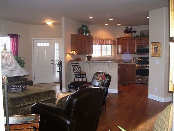 Beautiful open kitchen to living room 
