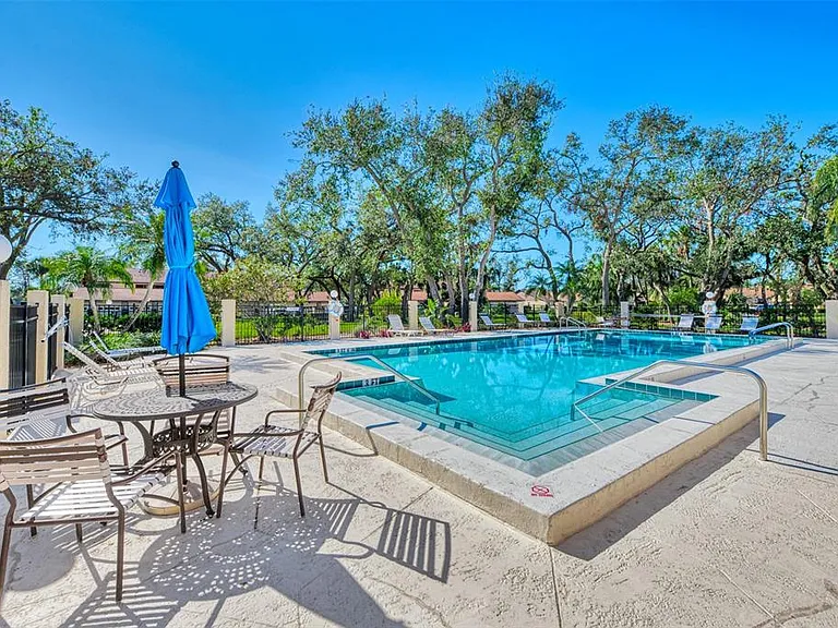 5761 Avista Dr #5761 — Photo 53