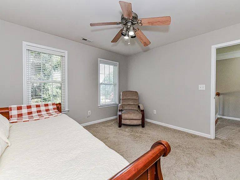 16829 Hampton Trace Rd — Photo 35