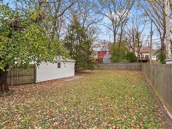 3rd image of 309 Louisa Ave