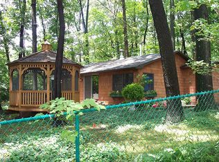 50150 Forest Rd, Dowagiac, MI 49047