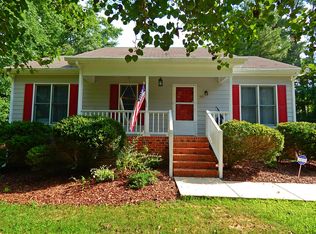 515 Forelle Ln, Fuquay Varina, NC 27526