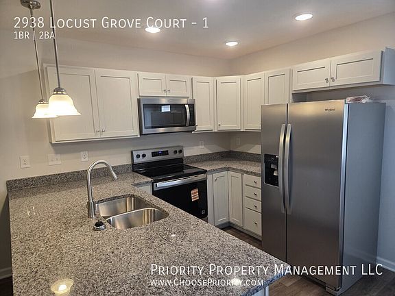 5th image of 2938 Locust Grove Ct #1
