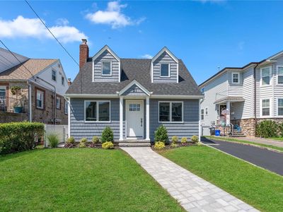 21 Firwood Road, Port Washington, NY, 11050