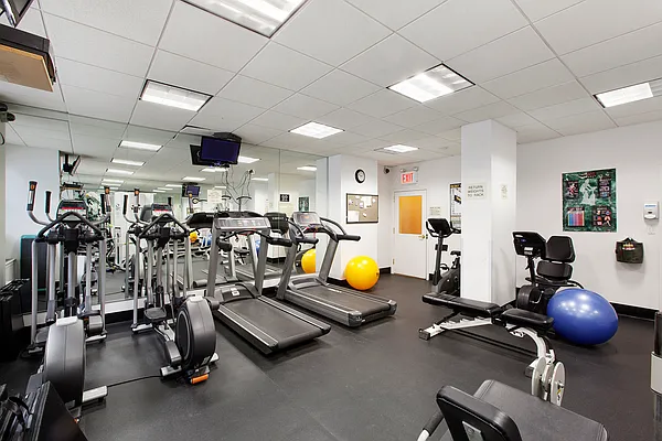 Sold by Douglas Elliman | media 26