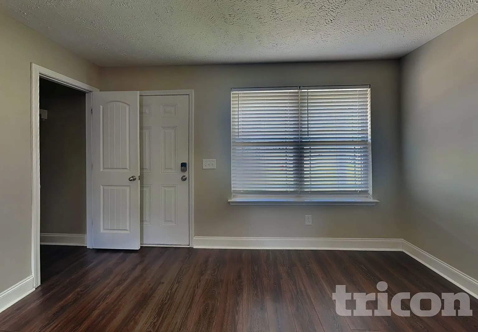 642 Berry Circle Springfield TN — Photo 2