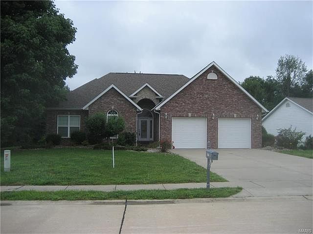 1st image of 1125 Oak Ln