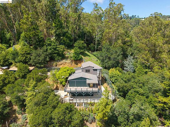 3rd image of 6383 Valley View Rd