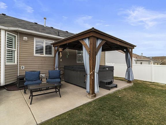 3rd image of 3315 S Newmark Dr
