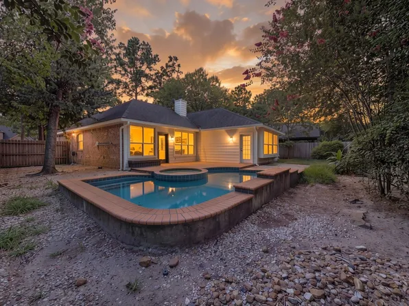 54 Wrens Song Pl, Spring, TX 77382