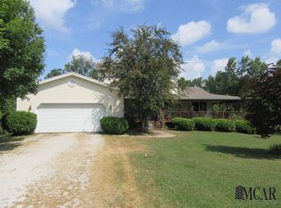 14264 Dixon Rd, Dundee, MI 48131