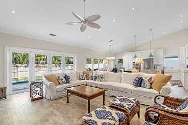 Home For Sale In Hidden Valley