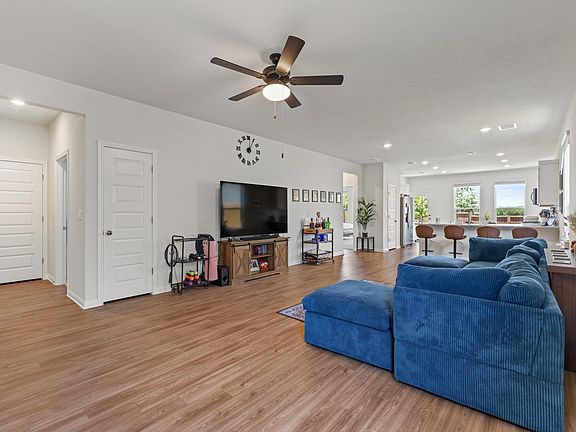 2nd image of 8306 Haflinger Dr