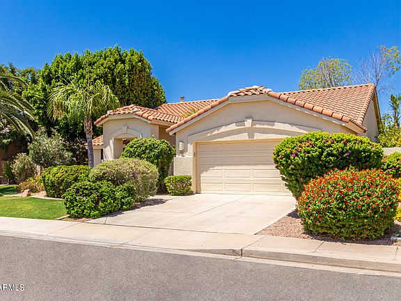 2nd image of 1426 N BLUE MARLIN Drive