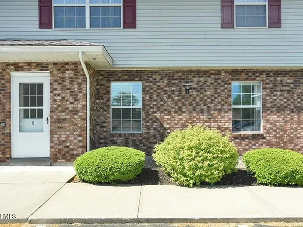 25B Pine Lane APT 8, Albany, NY 12203