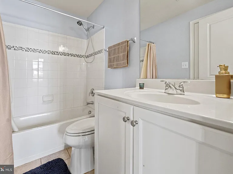 42265 Riggins Ridge Ter — Photo 12