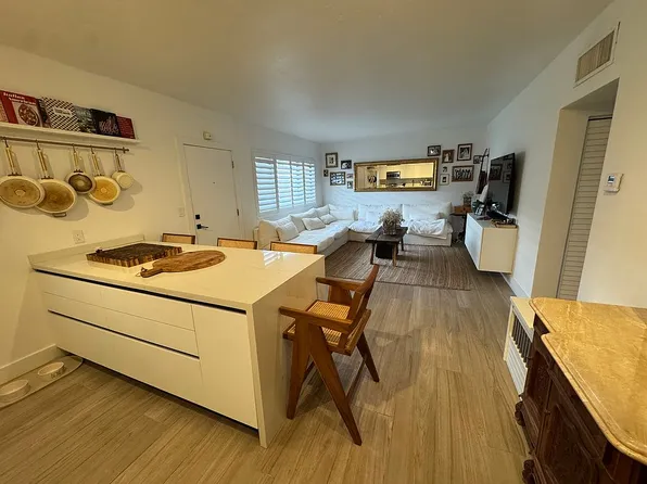 2924 Day Ave APT N314, Miami, FL 33133