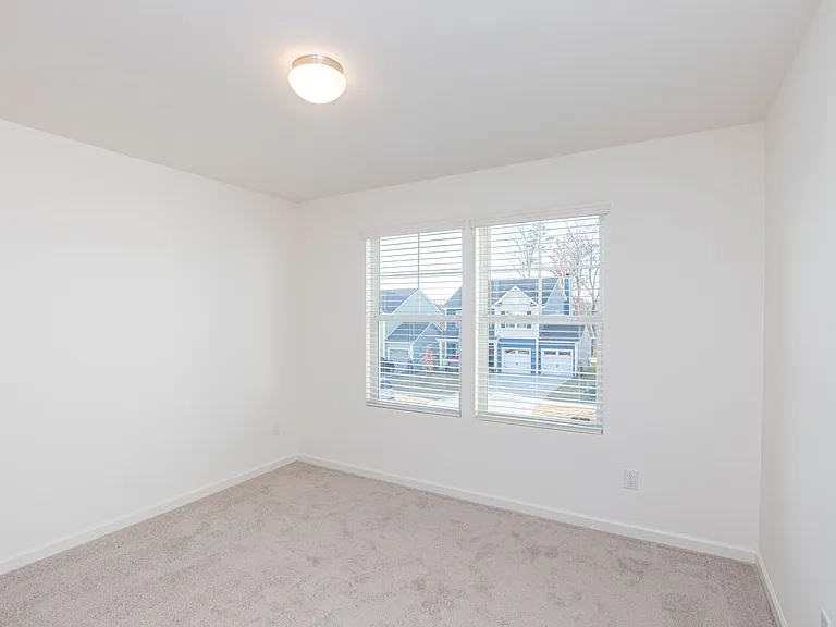 7030 Duncan Acres Dr — Photo 19