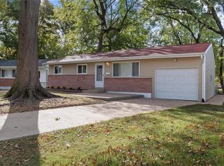 670 Lilac Dr, Florissant, MO 63031