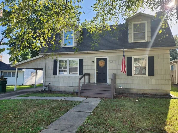 705 S Woodland St, Pittsburg, KS 66762
