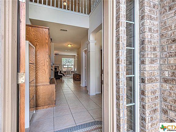 5th image of 715 Cattail Cir