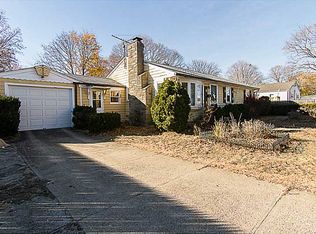 131 White Ave, Warwick, RI 02889
