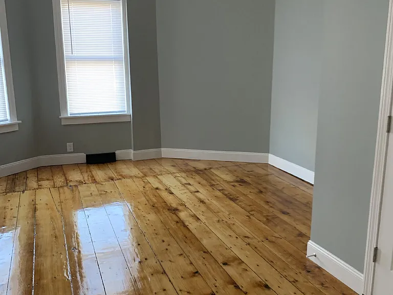 3 Gagne St — Photo 38