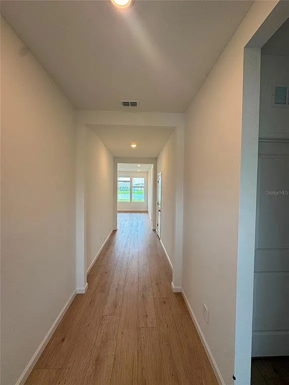 3 bed, 2.0 bath, 1580 sqft, $2,100 — Photo 4