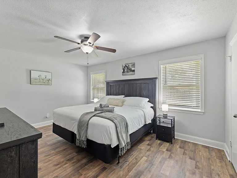 3312 Robinhood Ct — Photo 6