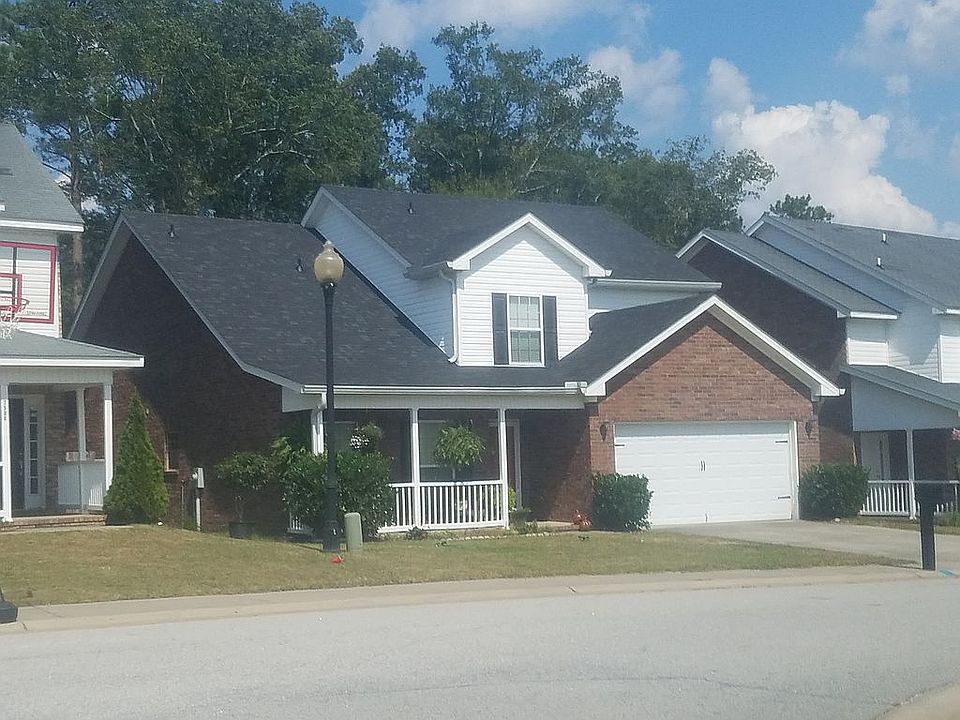 2nd image of 7596 Pleasantville Way