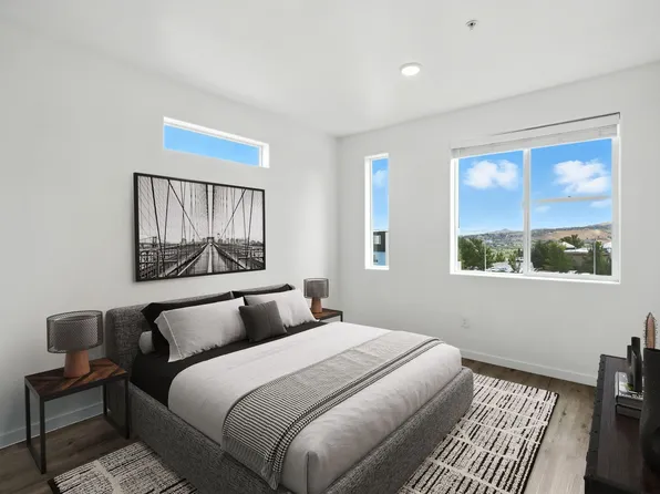 Summit Ridge Townhomes