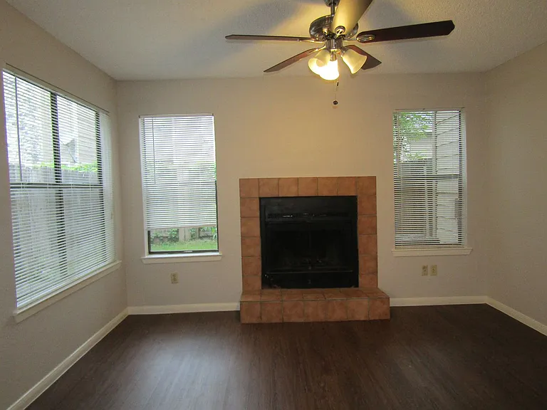 12312 Abney Dr — Photo 5