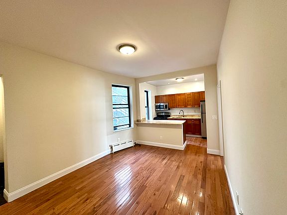 3rd image of 29-15 36th Ave #2DB