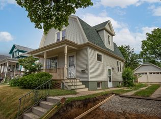 1220 Yout St, Racine, WI 53402