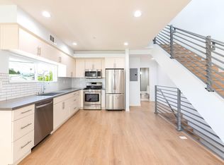 758 N Ridgewood Pl #1/2, Los Angeles, CA 90038